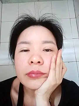 Snapshot of Ivy_Trix2 chatting on May 5, 2026, 3:14 am Ivy Trix2 online show from May 5, 2026, 3:14 am