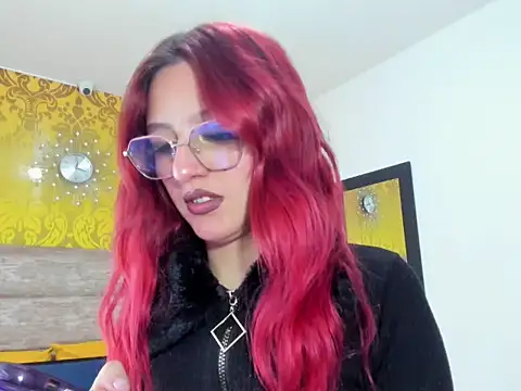 violeethh   online show from March 4, 2026, 12:33 pm