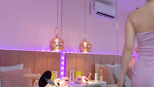 AnnieAddam online show from March 22, 2026, 10:13 pm