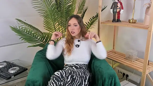 Snapshot of JacqulynVensel chatting on March 1, 2026, 1:24 pm JacqulynVensel online show from March 1, 2026, 1:24 pm