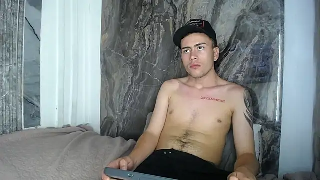 Snapshot of Dante_Golden chatting on March 2, 2026, 10:16 pm Dante Golden online show from March 2, 2026, 10:16 pm