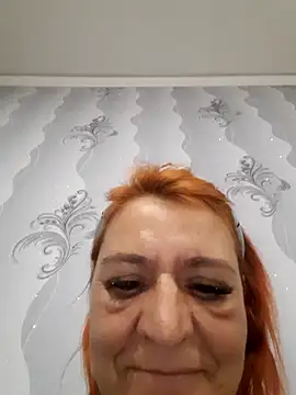 Belowa7364 online show from April 15, 2026, 8:09 pm