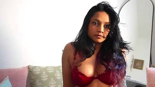 Snapshot of itsjustzara chatting on March 4, 2026, 3:51 pm itsjustzara online show from March 4, 2026, 3:51 pm