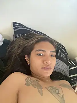 hottiepotxy online show from February 26, 2026, 1:37 am