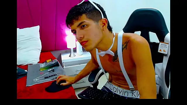 pipe hot04 online show from March 12, 2026, 2:18 am