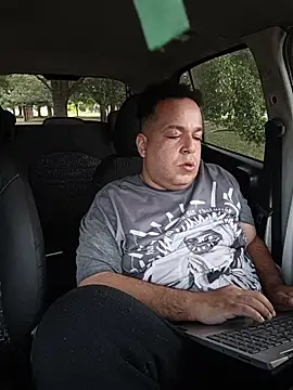 UrsoBissexualPauGrosso online show from May 11, 2026, 7:22 pm