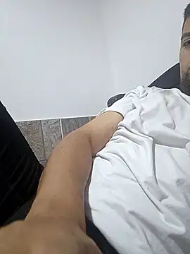 Ozkr777 online show from April 9, 2026, 10:59 pm