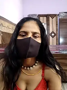chandan19812 online show from May 18, 2026, 7:25 am