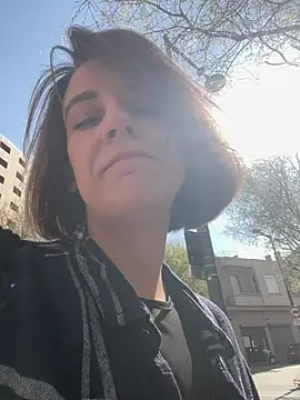 Kamorana online show from March 22, 2026, 9:45 am