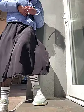 Kamorana online show from April 3, 2026, 9:51 am