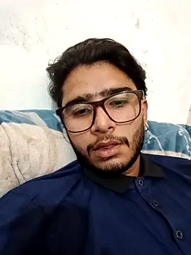 CoralN online show from April 7, 2026, 3:51 am