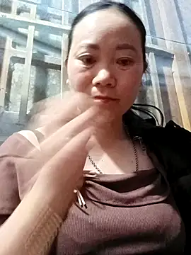 Lindxx-hot online show from March 17, 2026, 9:18 pm