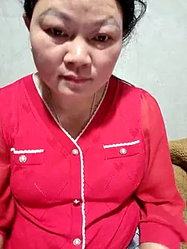 Snapshot of phay79 chatting on March 2, 2026, 11:17 am phay79 online show from March 2, 2026, 11:17 am