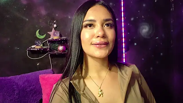 Snapshot of ValentinaRojass_ chatting on May 21, 2026, 8:16 pm ValentinaRojass online show from May 21, 2026, 8:16 pm