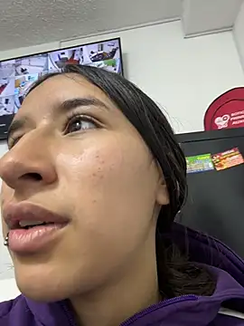 LilyRossi  online show from July 1, 2026, 12:51 pm