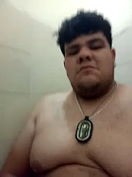 Snapshot of Brazzino04 chatting on March 3, 2026, 9:26 am Brazzino04 online show from March 3, 2026, 9:26 am