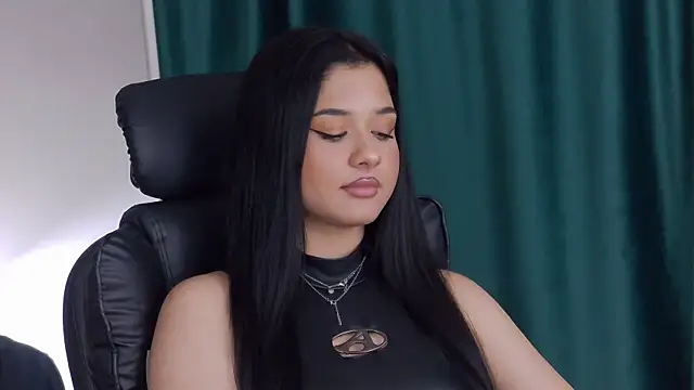 MissNaomiBelle online show from July 3, 2026, 8:26 pm