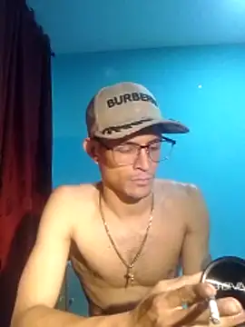 Wladimirxxx online show from February 27, 2026, 4:01 am