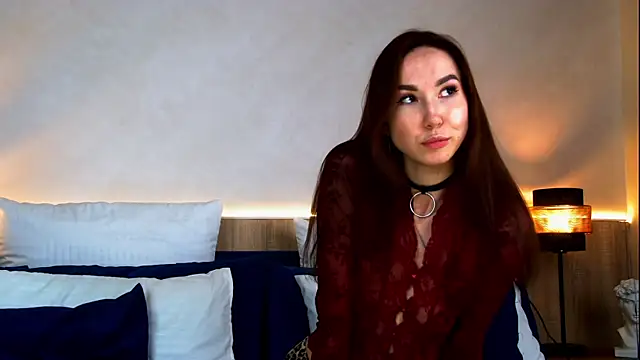 EmilyGray   online show from May 10, 2026, 7:13 am
