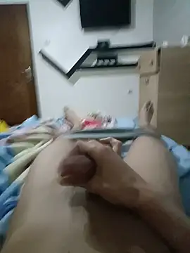 --hot-boy-- online show from May 27, 2026, 1:57 am