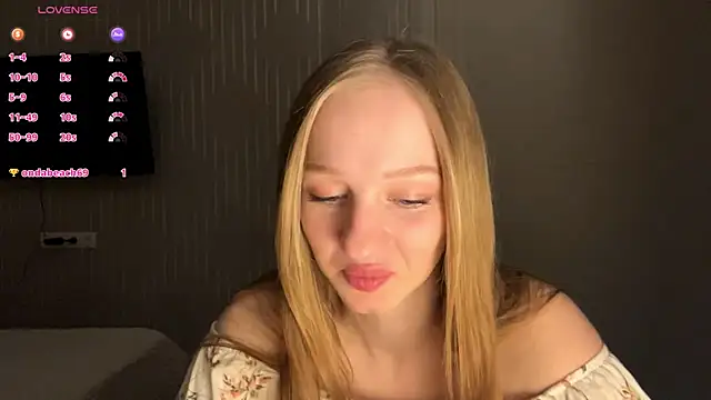 Snapshot of Anika_Socutehe chatting on April 25, 2026, 8:39 pm Anika Socutehe online show from April 25, 2026, 8:39 pm