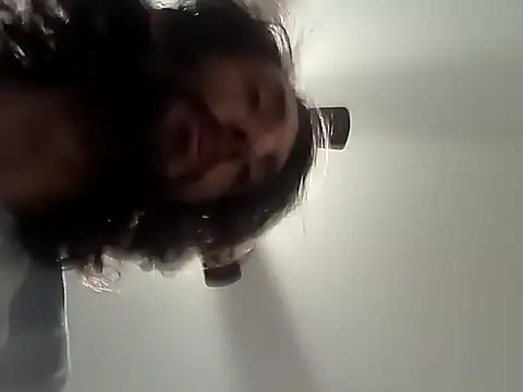 Snapshot of RobNKaysWorldtour chatting on March 26, 2026, 8:42 am RobNKaysWorldtour online show from March 26, 2026, 8:42 am