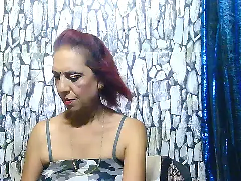 Hot queen58 online show from March 28, 2026, 1:43 pm