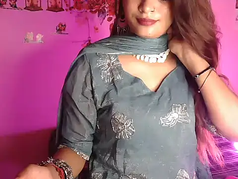 Snapshot of Niya_thakur chatting on July 20, 2026, 5:11 am Niya thakur online show from July 20, 2026, 5:11 am