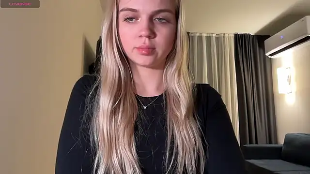 AlexaDeviliciouss online show from March 18, 2026, 8:34 pm