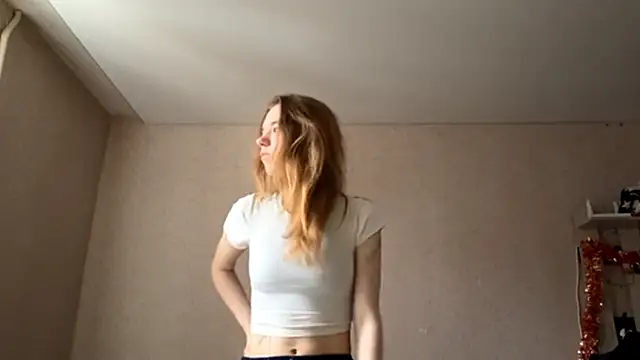 LeomaJee online show from April 3, 2026, 12:36 pm