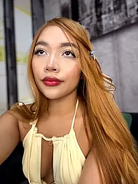 Snapshot of CyberMiaXXX chatting on June 1, 2026, 9:27 pm CyberMiaXXX online show from June 1, 2026, 9:27 pm