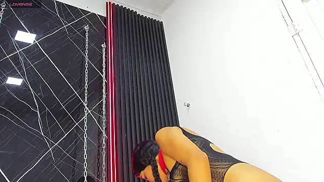 Megan Duskk online show from April 5, 2026, 3:09 pm