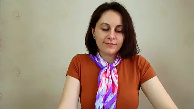 Snapshot of Inessa_beauty chatting on May 10, 2026, 10:42 am Inessa beauty online show from May 10, 2026, 10:42 am