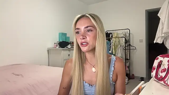 Naughtyblondex online show from July 15, 2026, 10:48 pm