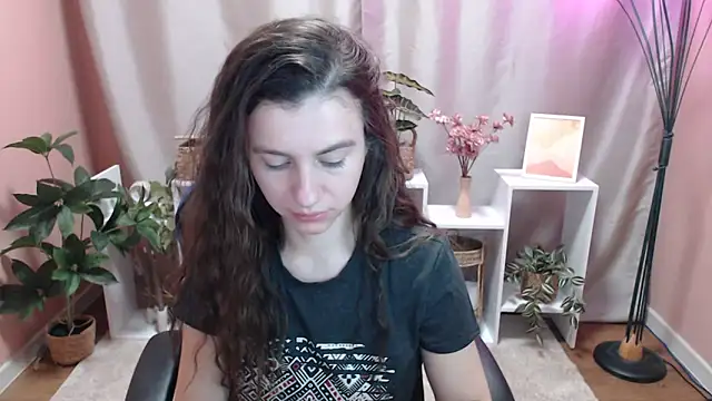 MistyBree online show from May 3, 2026, 8:09 am