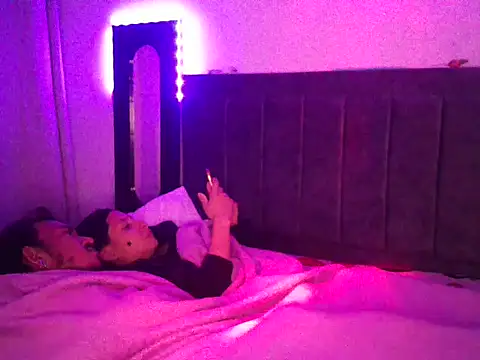 JadeYJacob online show from March 19, 2026, 9:46 am