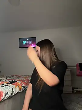 adellasweet online show from March 19, 2026, 11:09 pm