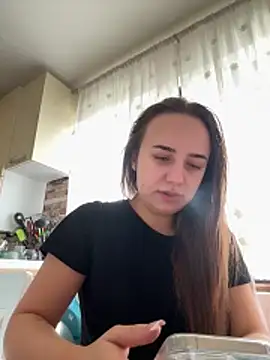 adellasweet online show from March 20, 2026, 12:10 pm