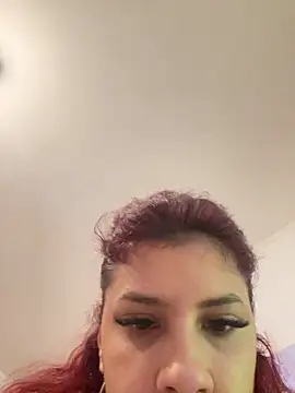 MommySexxy23 online show from May 22, 2026, 9:59 am