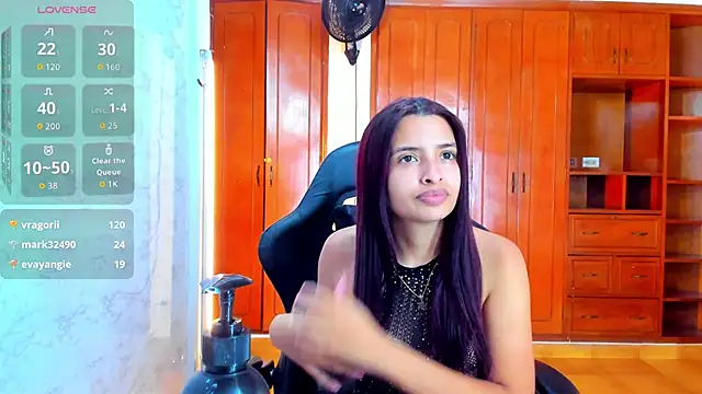 lizzie skinny online show from April 4, 2026, 7:00 pm