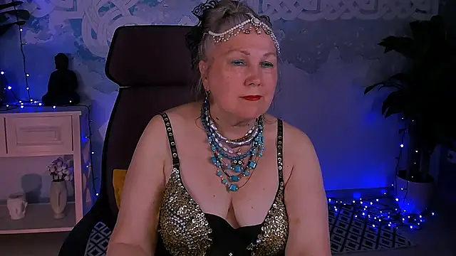 LilaMaharani online show from March 13, 2026, 3:29 pm