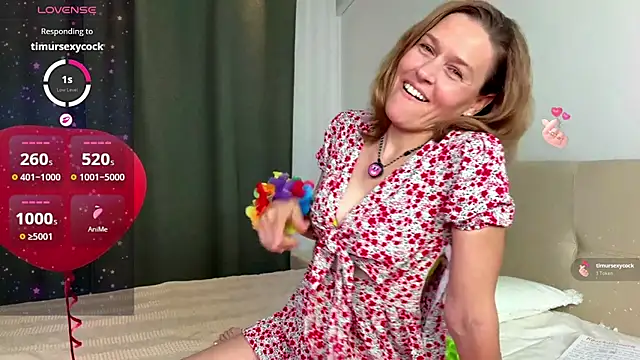 Snapshot of Lizacams chatting on June 29, 2026, 4:40 pm Lizacams online show from June 29, 2026, 4:40 pm