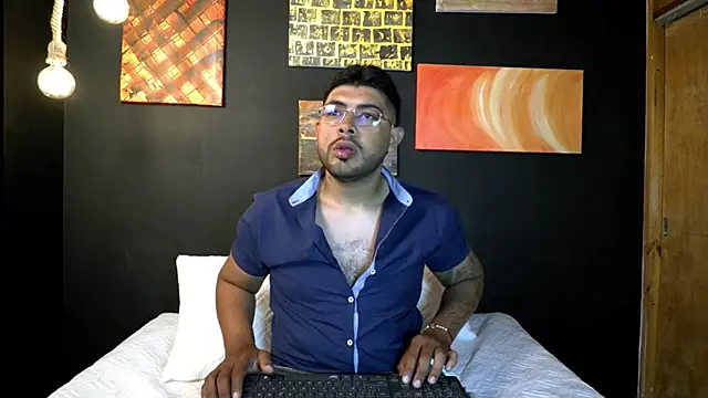 Snapshot of ashwin_koch chatting on March 3, 2026, 3:01 am ashwin koch online show from March 3, 2026, 3:01 am