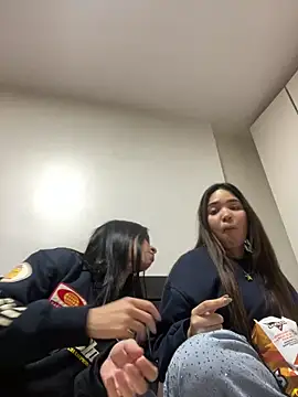 Snapshot of Genblan chatting on March 3, 2026, 9:31 pm Genblan online show from March 3, 2026, 9:31 pm