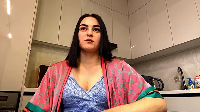 Snapshot of SofiHaggling chatting on March 2, 2026, 10:11 am SofiHaggling online show from March 2, 2026, 10:11 am