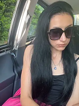 anamaria04 online show from April 17, 2026, 3:26 pm