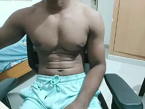Snapshot of kratosTheHunk chatting on June 20, 2026, 7:27 pm kratosTheHunk online show from June 20, 2026, 7:27 pm