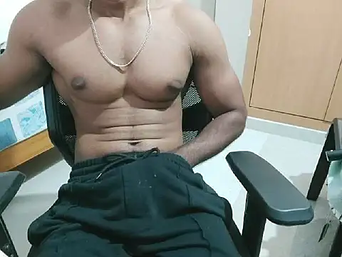 Snapshot of kratosTheHunk chatting on August 6, 2026, 5:26 pm kratosTheHunk online show from August 6, 2026, 5:26 pm