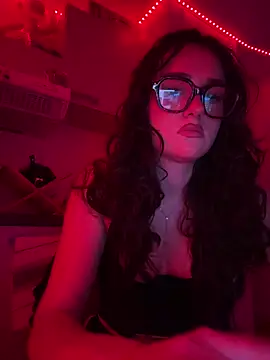 Claraaaaa06 online show from March 29, 2026, 7:47 pm