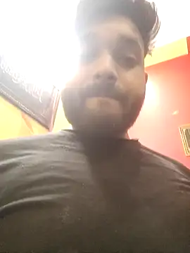 areee214 online show from March 13, 2026, 4:57 pm